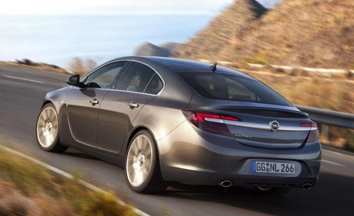Az Opel-Insignia -2014 tervezési és műszaki jellemzői